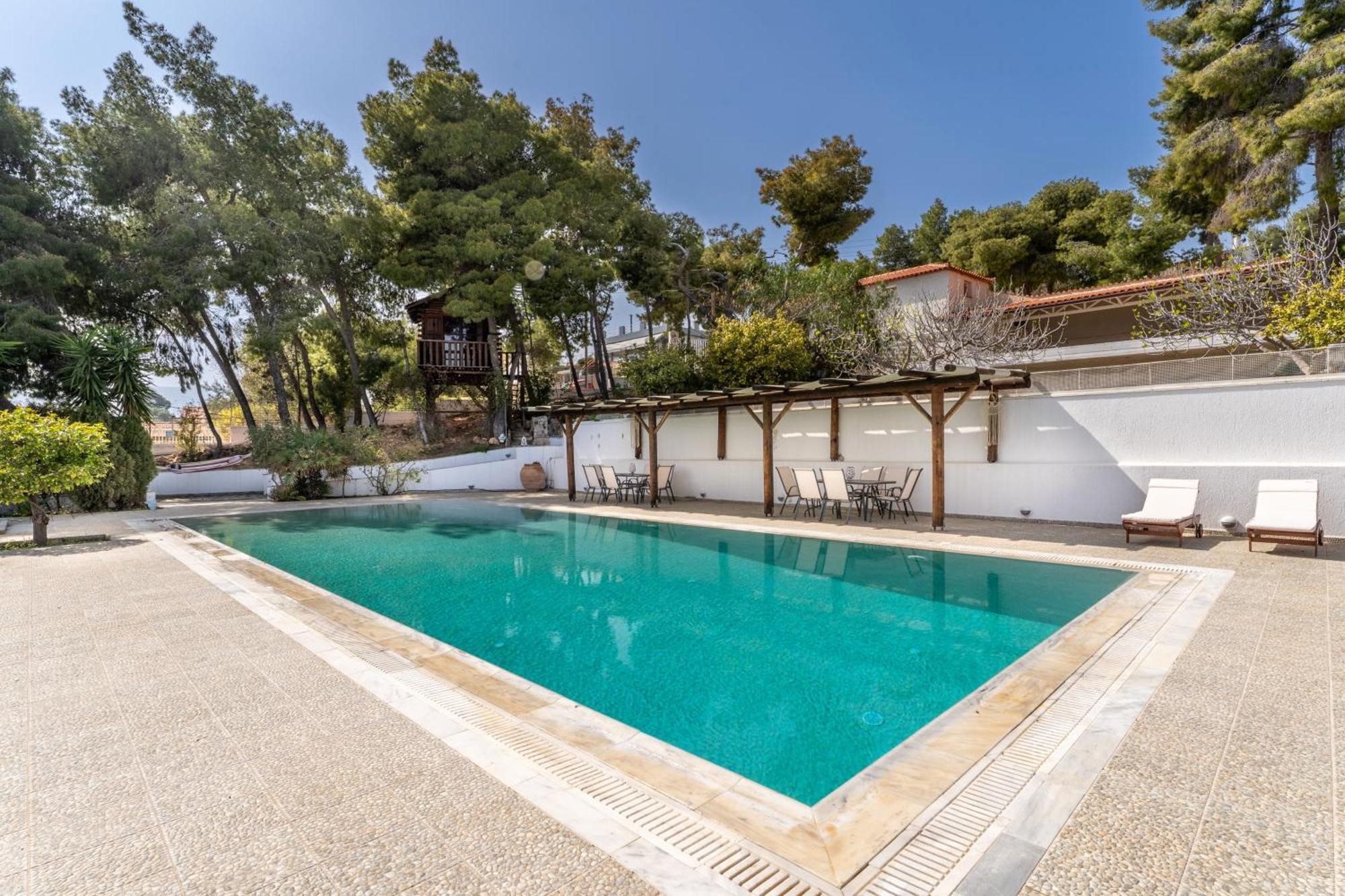 The House Of Gratitude - Poolside Retreat Βίλα Λουτρά Ωραίας Ελένης Εξωτερικό φωτογραφία