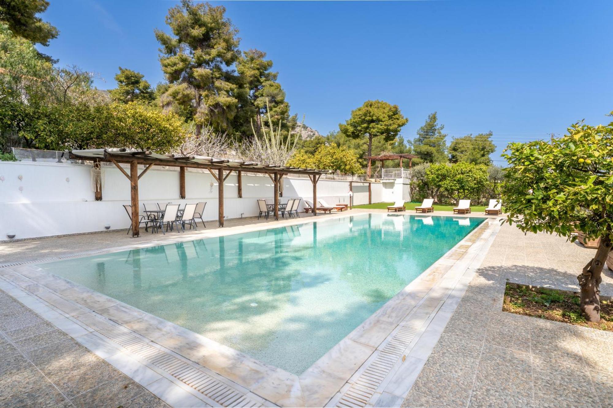 The House Of Gratitude - Poolside Retreat Βίλα Λουτρά Ωραίας Ελένης Εξωτερικό φωτογραφία